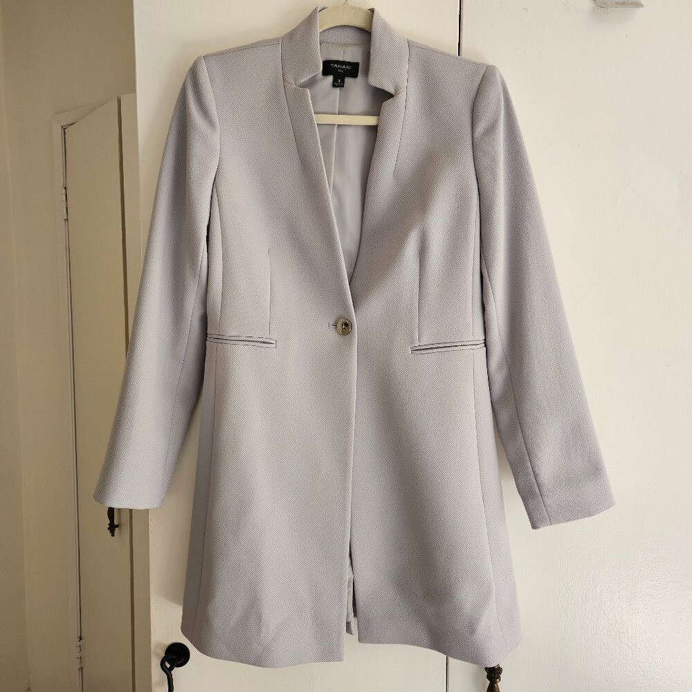 Tahari ASL Star Collar Long Suit Blazer - Size 4 Light Grey